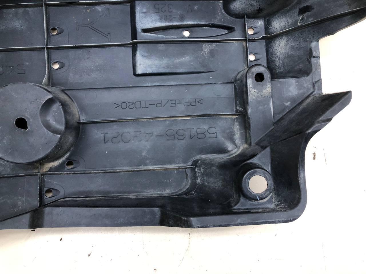 Пыльник (кузов наружные) Toyota Rav 4 (XA40) 2013-2019