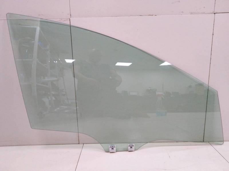 Стекло двери передней правой Mazda CX-7 (ER) 2006-2012