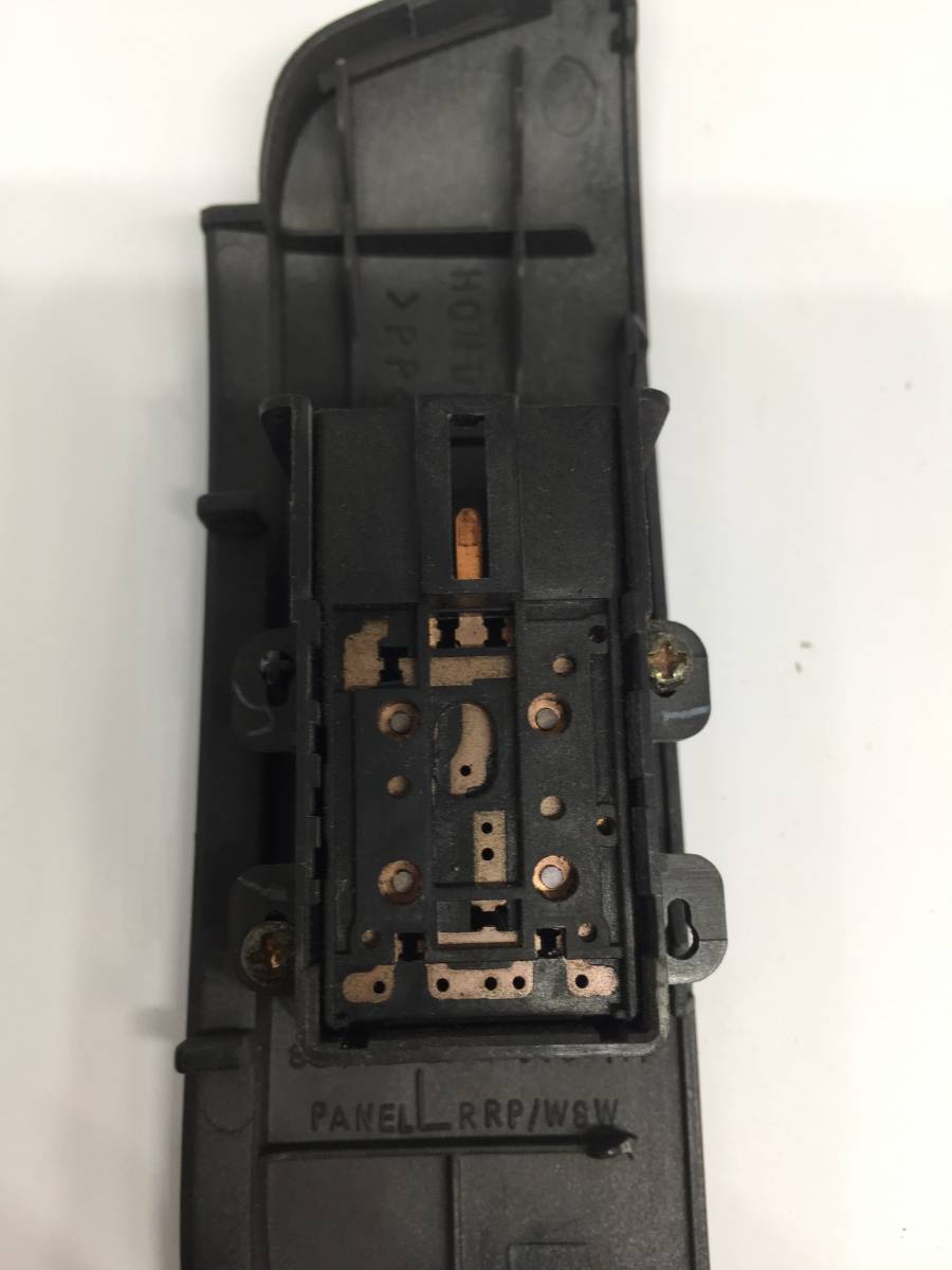 Кнопка стеклоподъемника Honda Fit (GD1) 2001-2007