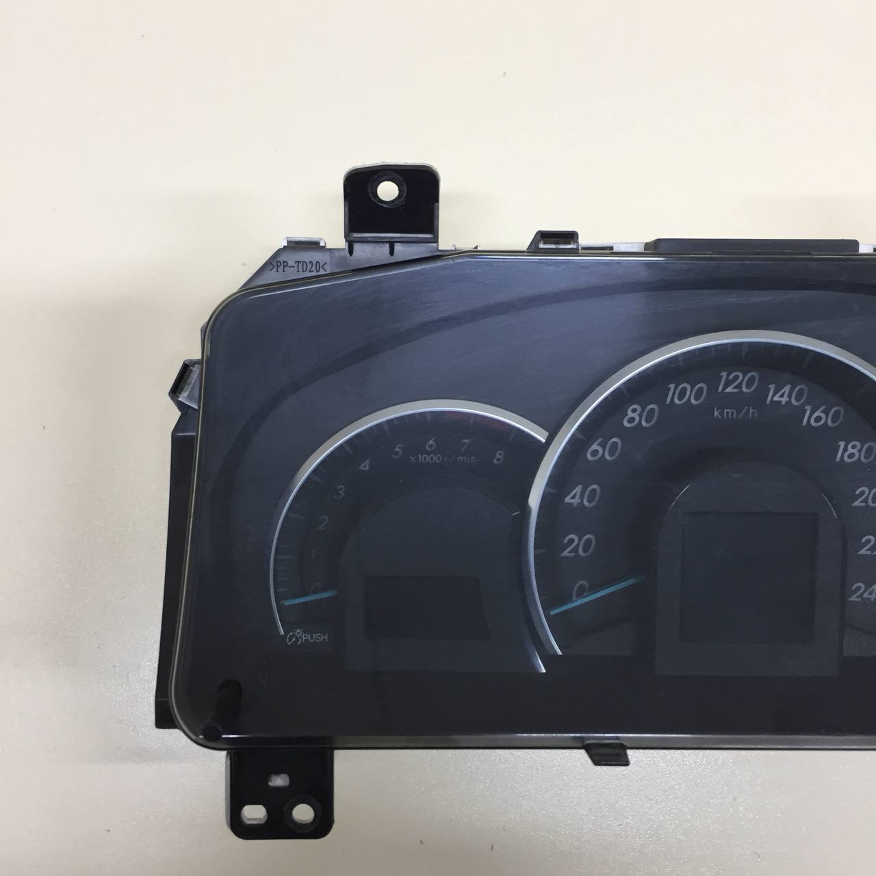 Панель приборов Toyota Camry (XV50) 2011-2017 Панель приборов Toyota Camry (XV50) 2011-2017