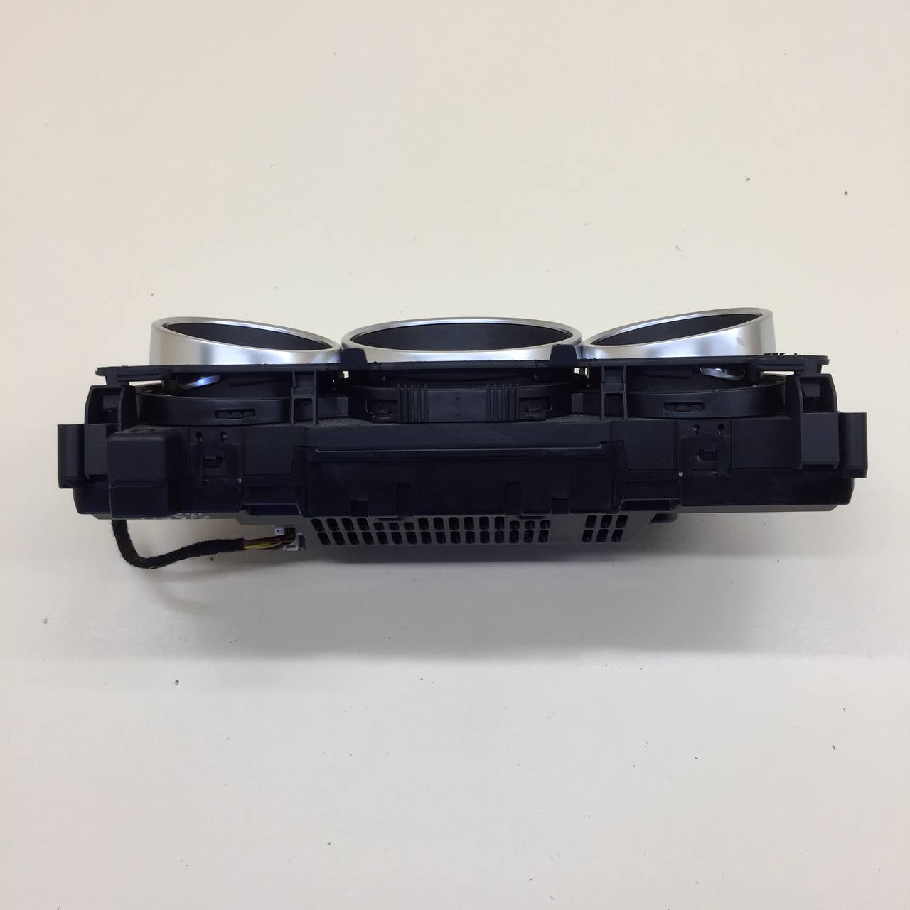 Панель приборов Mercedes-Benz E-Class (W212/S212/C207/A207) 2009-2016 Панель приборов Mercedes-Benz E-Class (W212/S212/C207/A207) 2009-2016