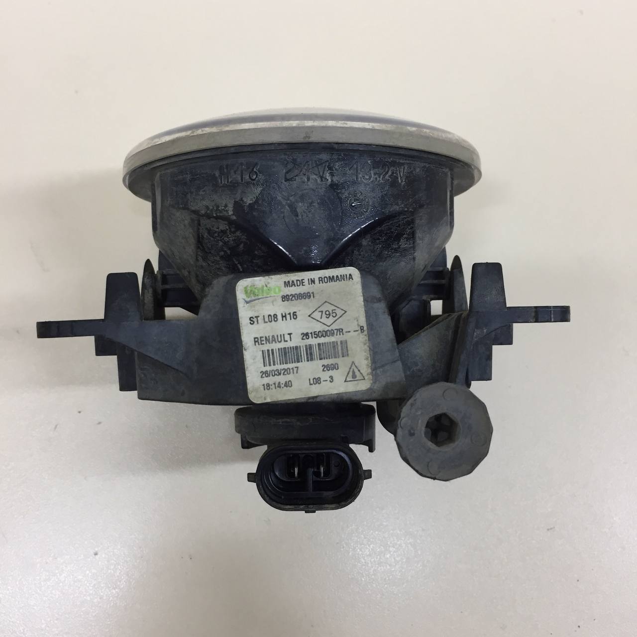 Фара противотуманная Renault Duster (HSA, HSM) 2012> Фара противотуманная Renault Duster (HSA, HSM) 2012>