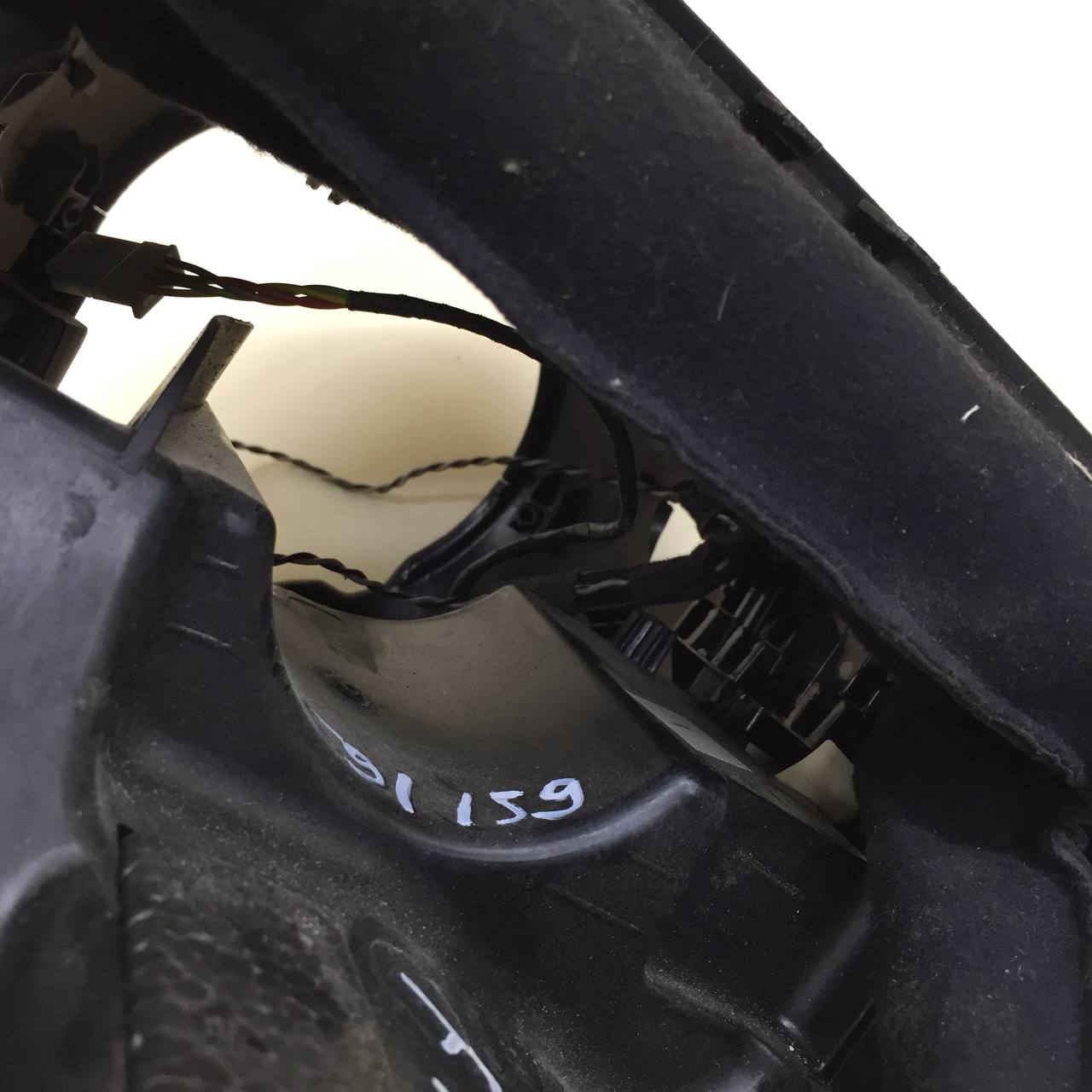 Кожух рулевой колонки BMW 5-series F10/F11 2009-2016 Кожух рулевой колонки BMW 5-series F10/F11 2009-2016
