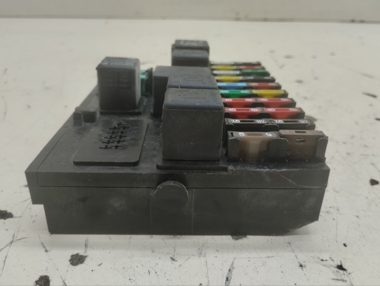 Блок предохранителей Chevrolet Niva 2009-2020