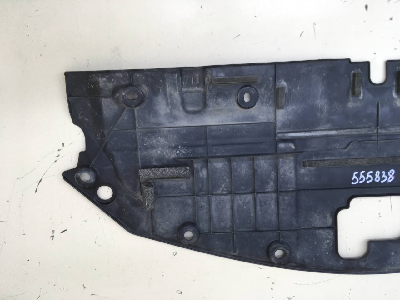 Кожух замка капота Lexus NX 200 (Z10) 2014-2021