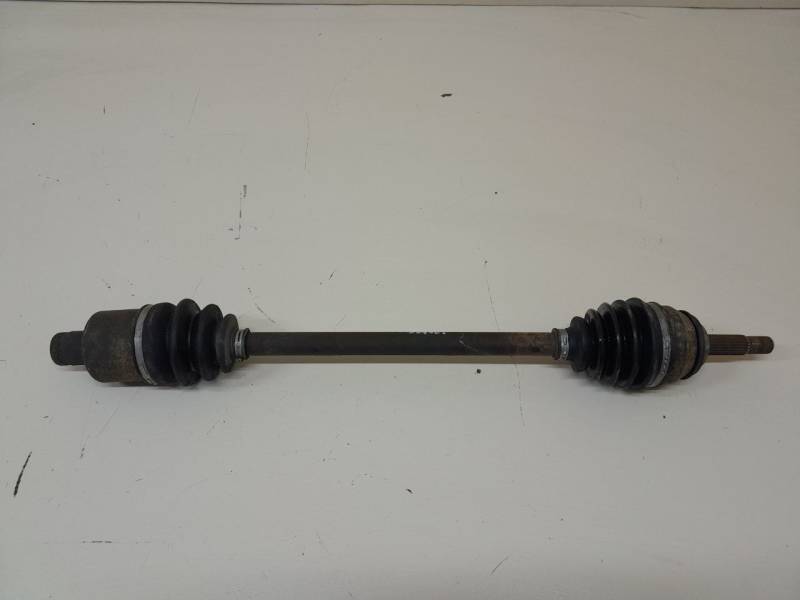 Полуось передняя правая Renault Logan (1) 2005-2014 Полуось передняя правая Renault Logan (1) 2005-2014