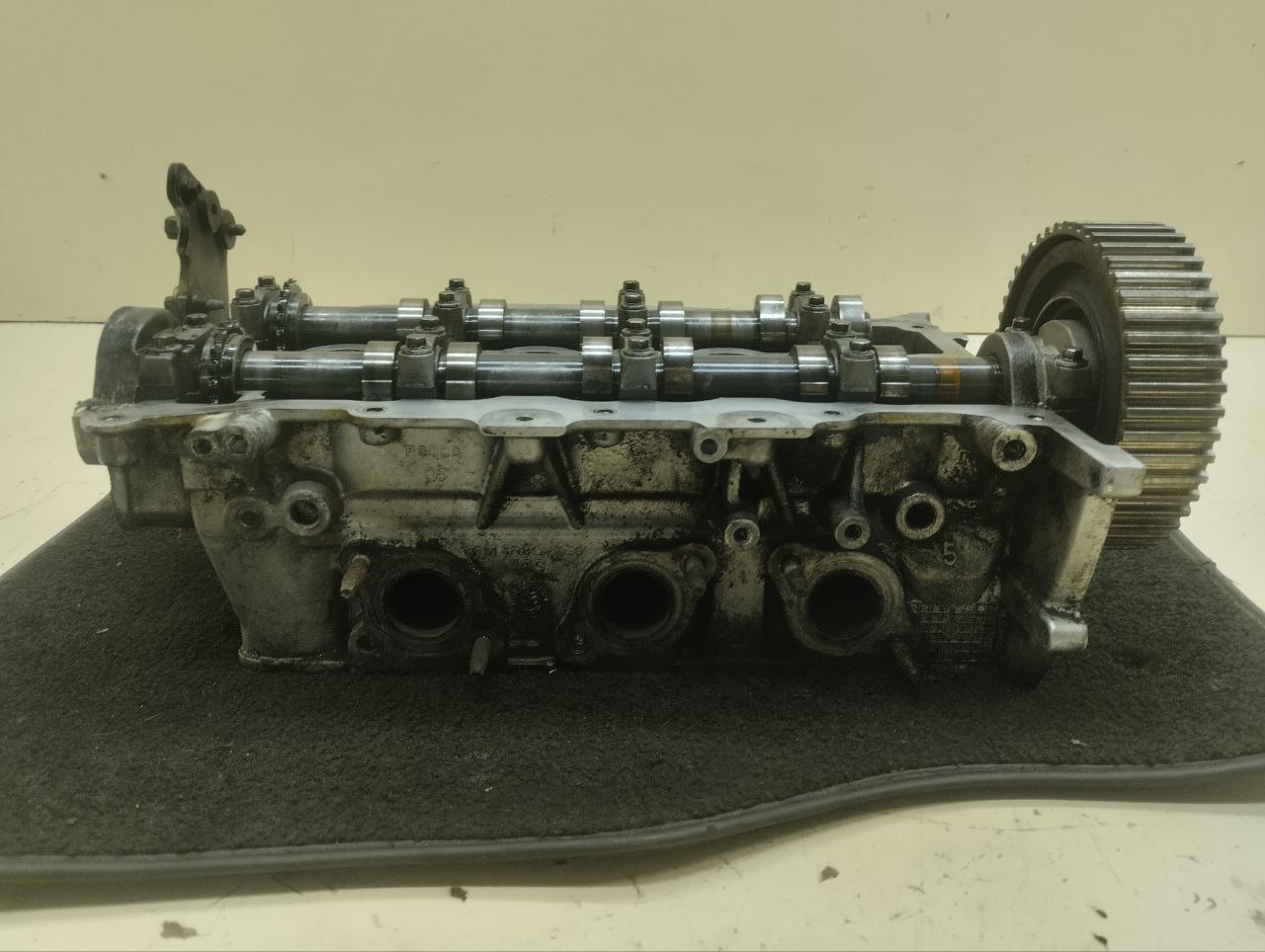 Головка блока цилиндров Land Rover Discovery 3 (L319) 2004-2009 Головка блока цилиндров Land Rover Discovery 3 (L319) 2004-2009