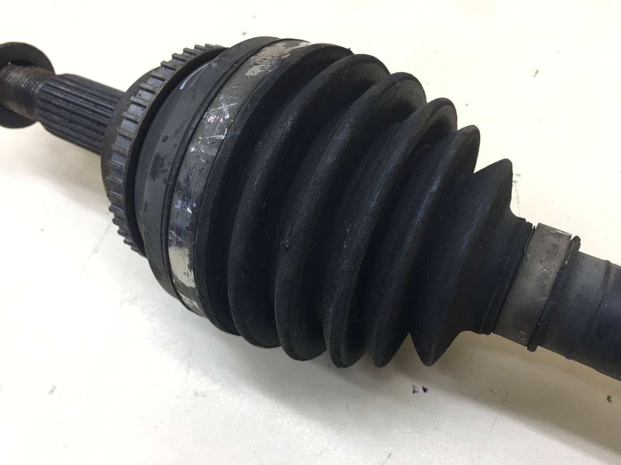 Полуось передняя левая Toyota Camry (V50) 2011-2017 Полуось передняя левая Toyota Camry (V50) 2011-2017