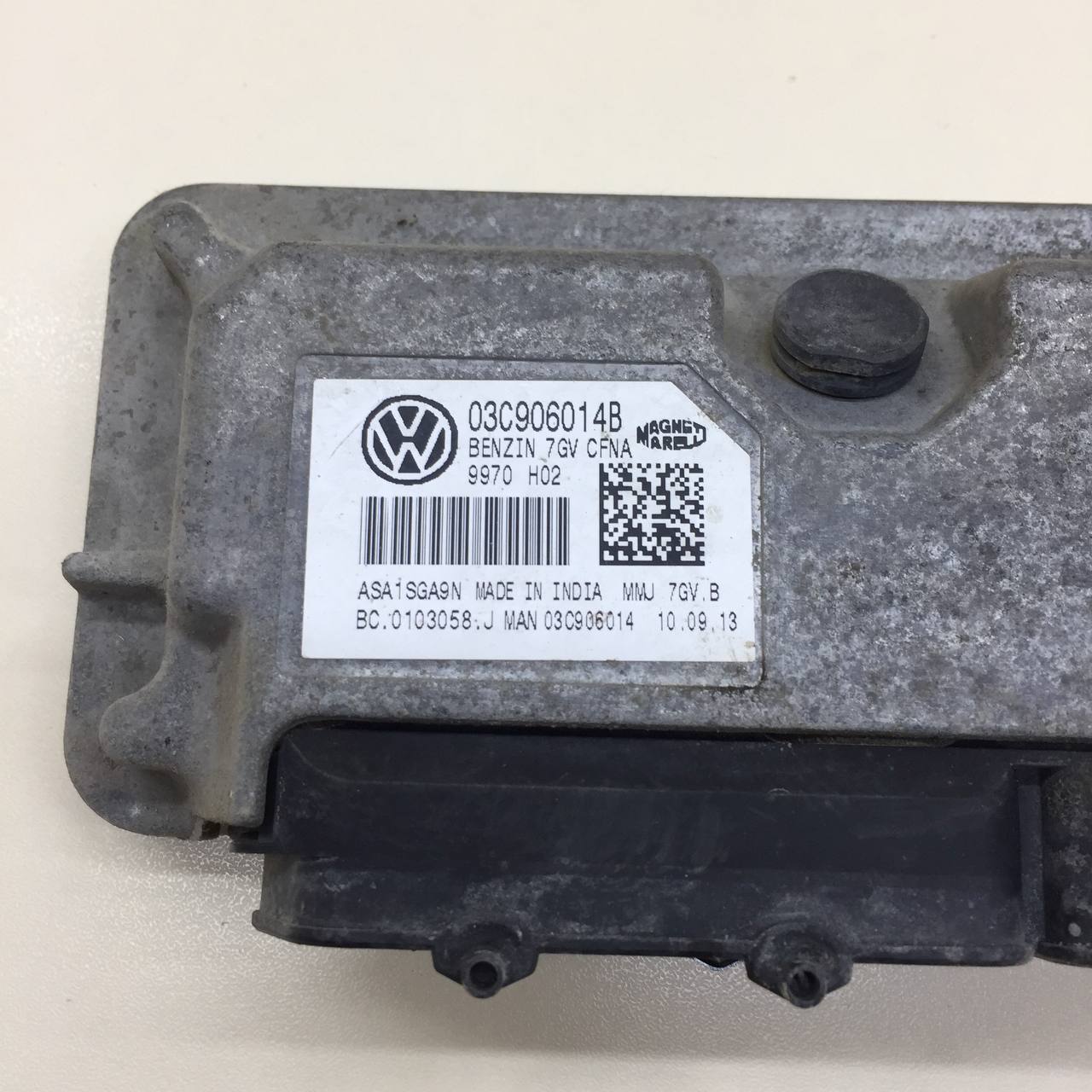 Блок управления двигателем Volkswagen Polo (MK5) 2011-2020