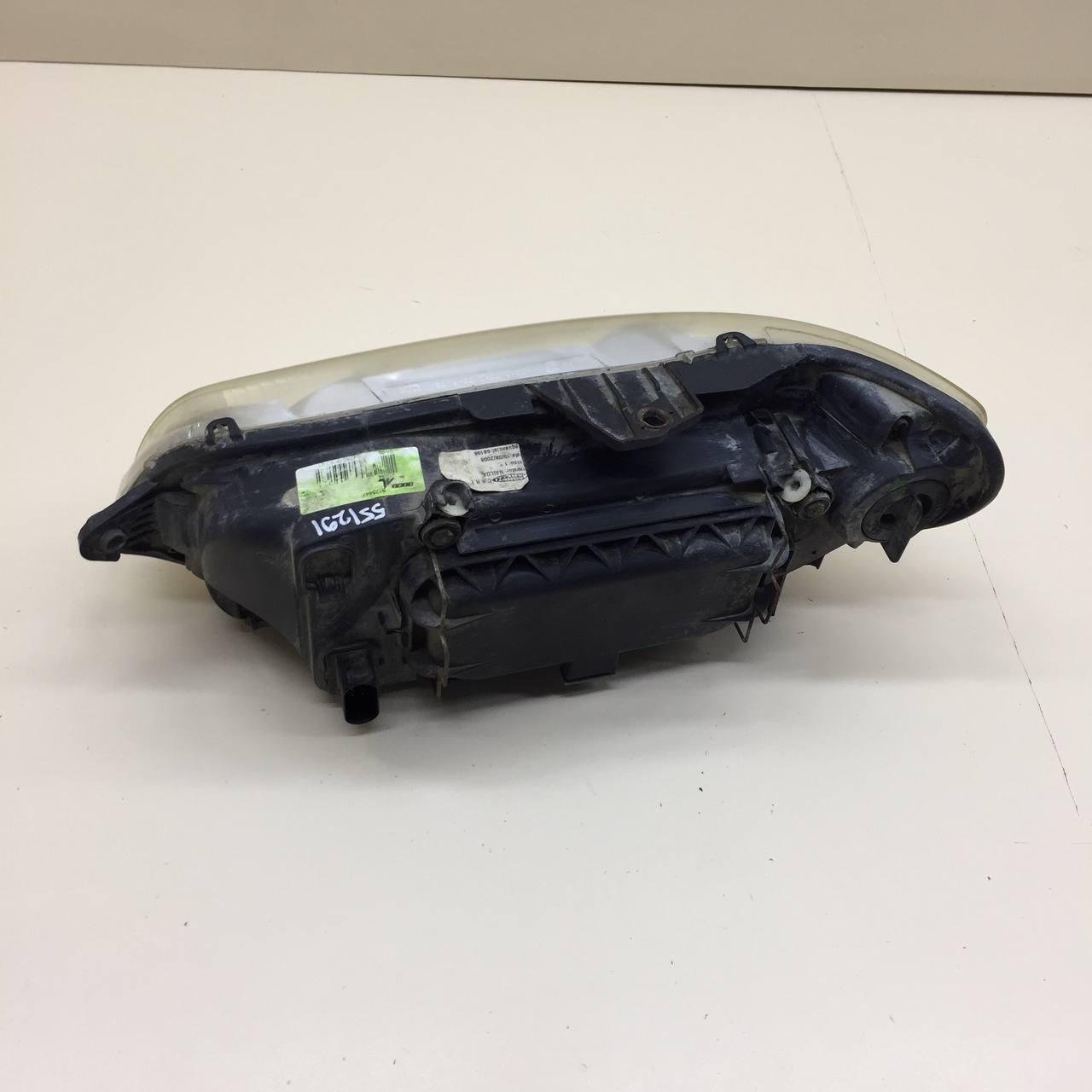 Фара правая Fiat Albea 2002-2012