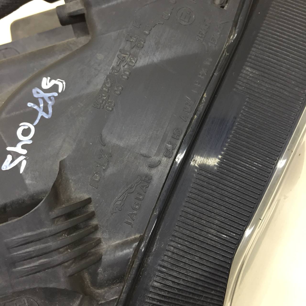 Фара правая Jaguar XF 2007-2015