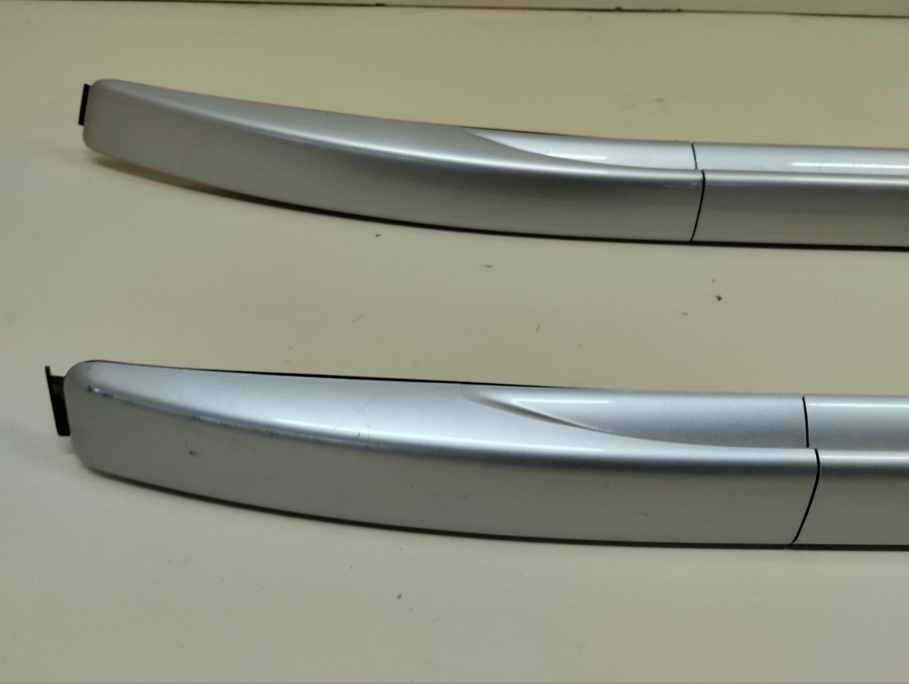 Рейлинг левый (планка на крышу) Mitsubishi Outlander (GF) 2012> Рейлинг левый (планка на крышу) Mitsubishi Outlander (GF) 2012>