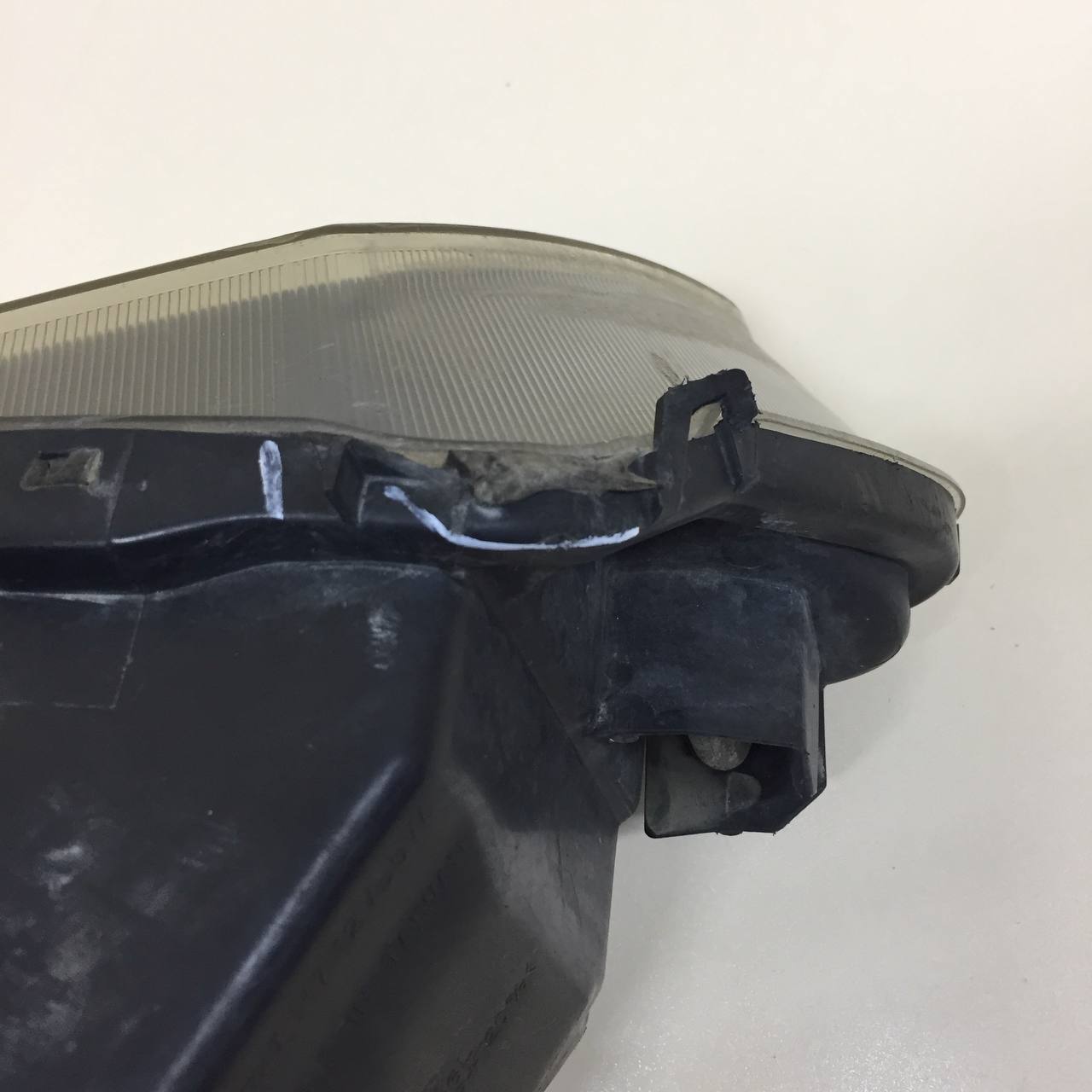 Фара левая Nissan Almera (N16) 2000-2006 Фара левая Nissan Almera (N16) 2000-2006