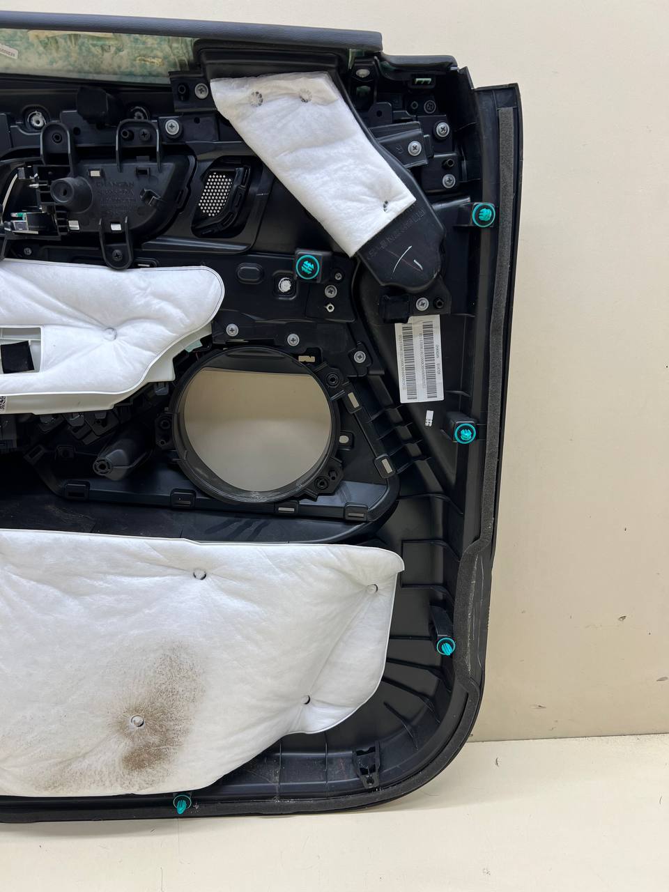 Обшивка двери передней правой Changan UNI-K 2020>