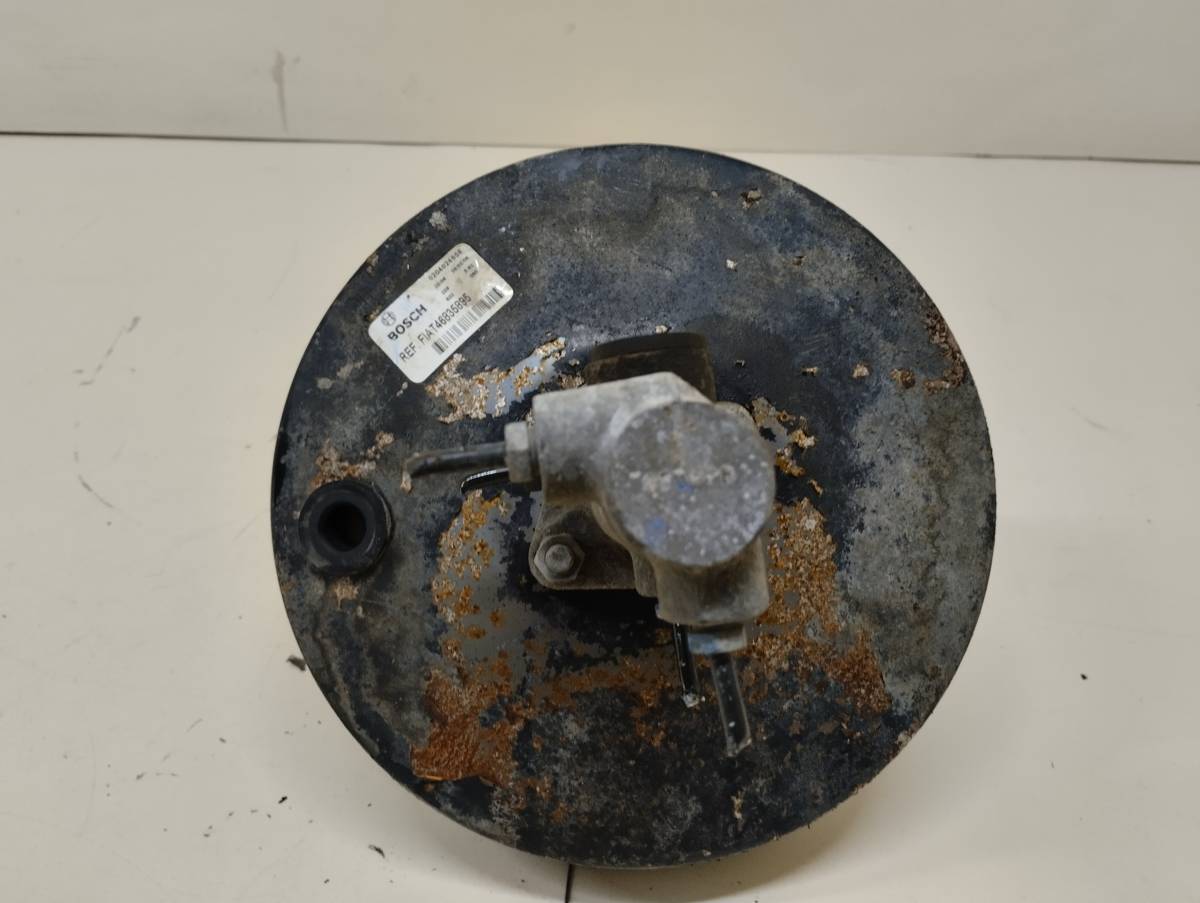 Усилитель тормозов вакуумный Fiat Albea 2002-2012