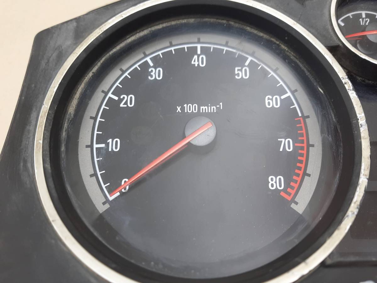 Панель приборов Opel Zafira (B) 2005-2012