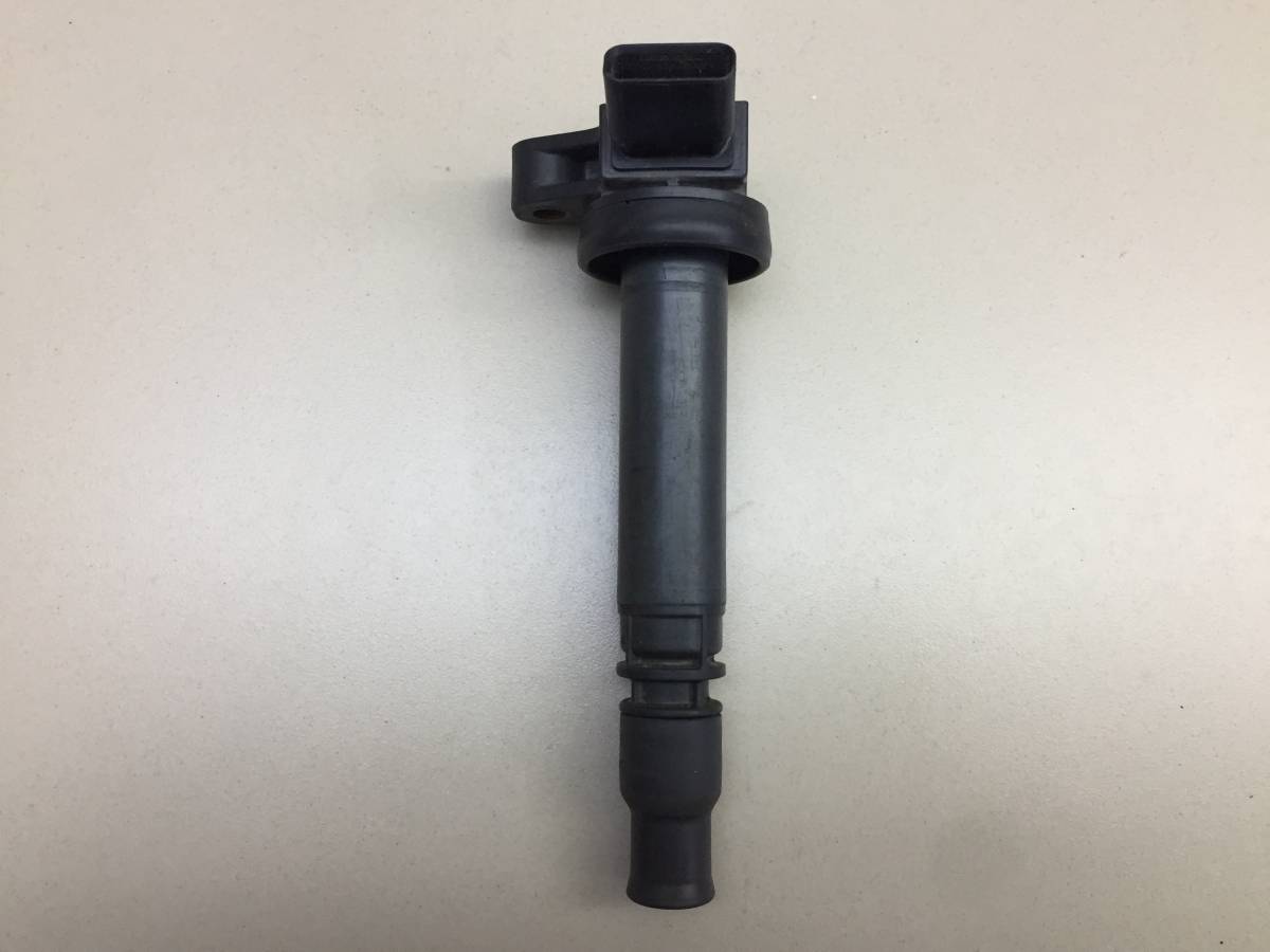 Катушка зажигания Toyota Allex 2001-2006