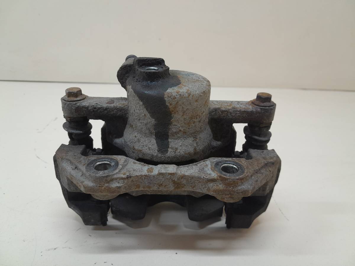 Суппорт передний левый Volkswagen Polo (MK5) 2011-2020