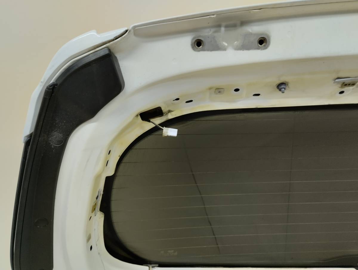 Дверь багажника со стеклом Kia Sorento (UM) 2015>