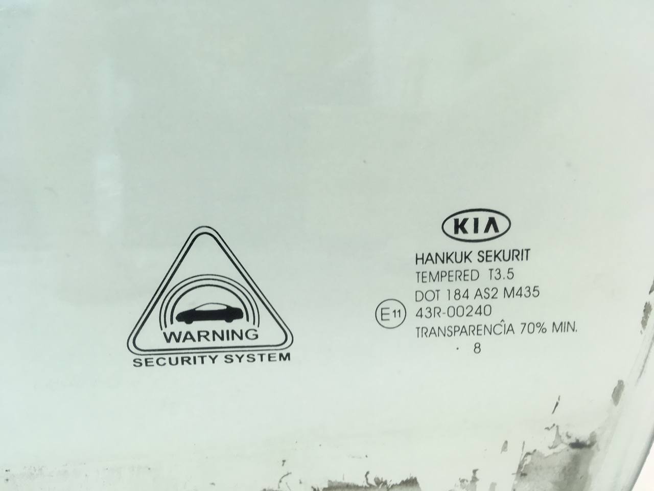 Стекло двери передней левой Kia Ceed (ED) 2007-2012 Стекло двери передней левой Kia Ceed (ED) 2007-2012