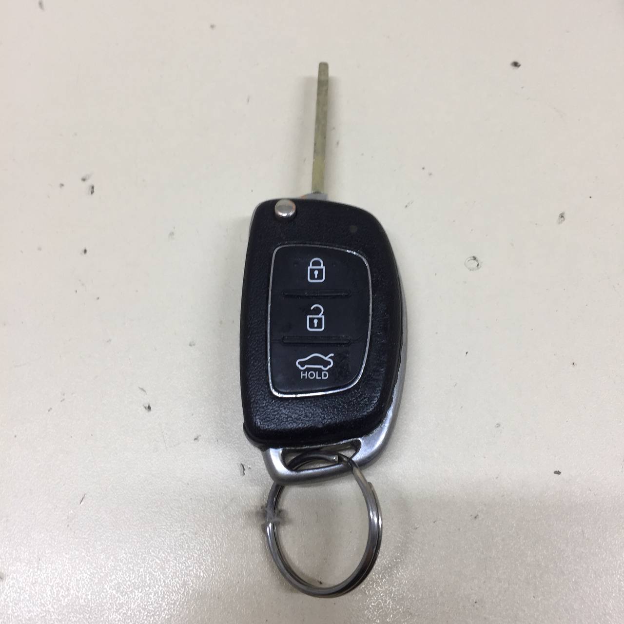 Замок зажигания Hyundai Solaris (RB) 2010-2017 Замок зажигания Hyundai Solaris (RB) 2010-2017