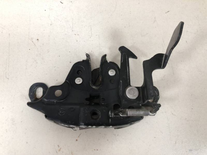 Замок капота Nissan Almera Classic (B10) 2006-2013