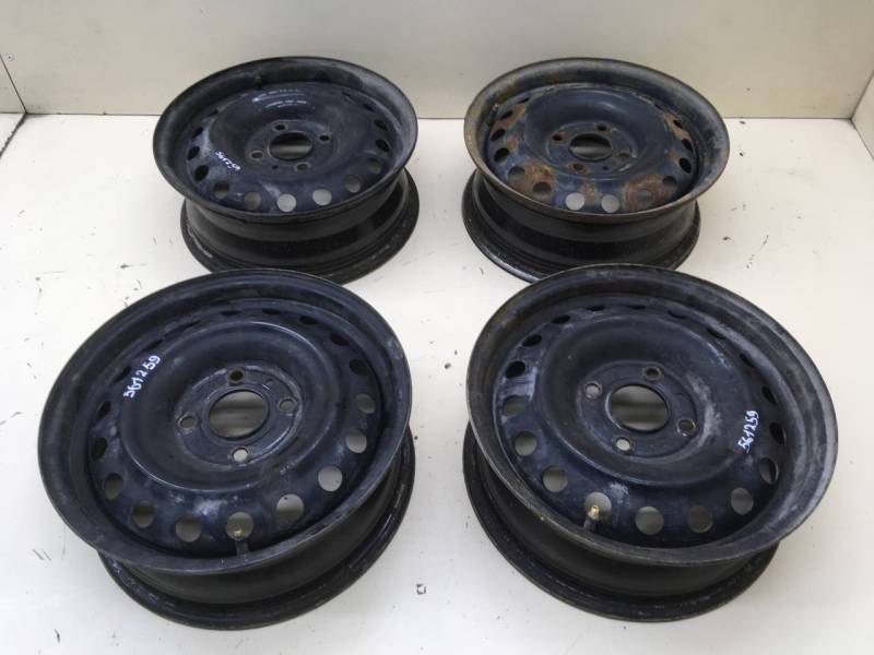 Диски к-кт R15 Штампованные