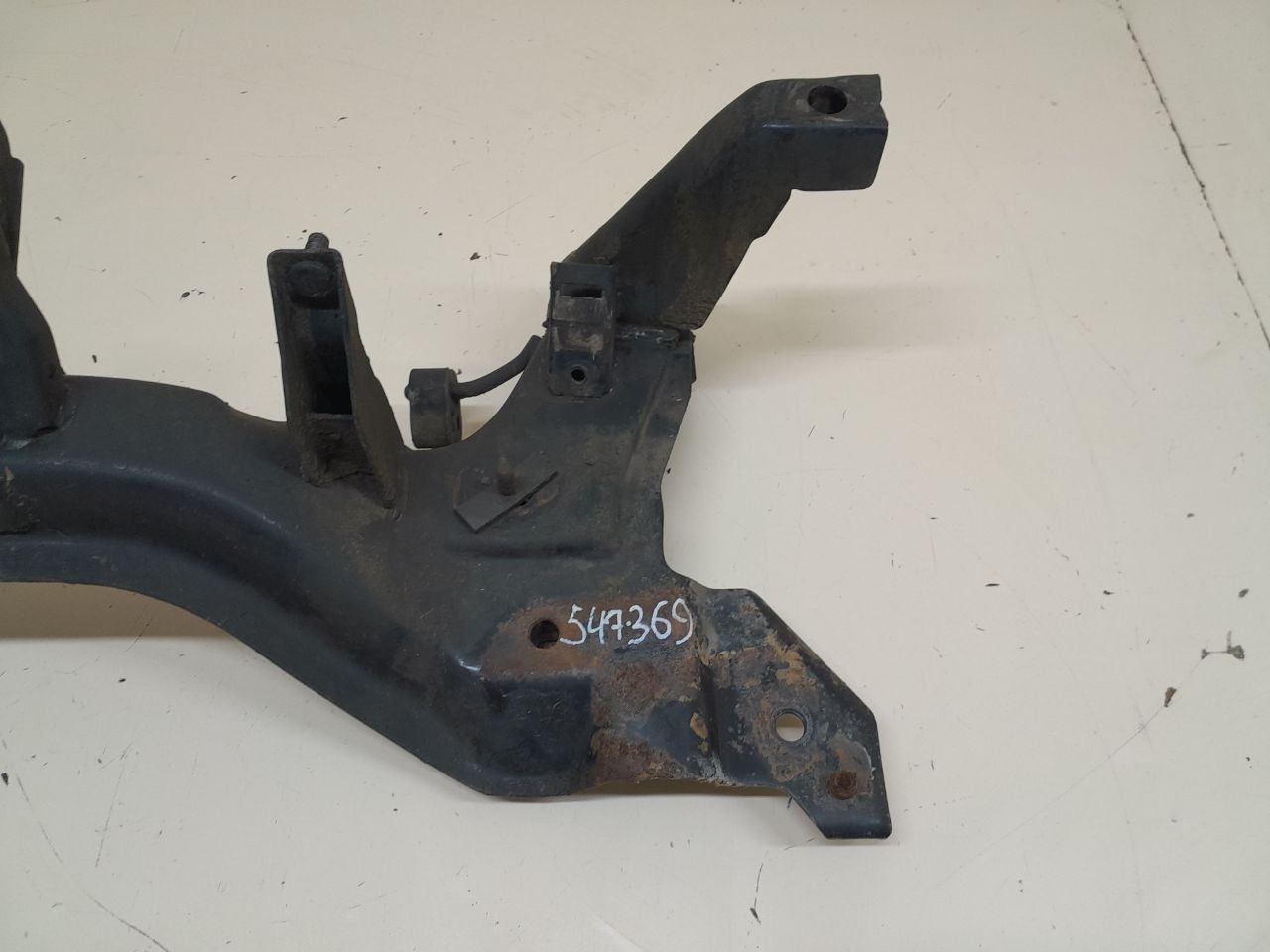 Балка подмоторная Kia Sephia 2001-2004 Балка подмоторная Kia Sephia 2001-2004
