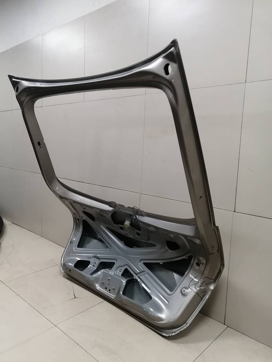 Дверь багажника Skoda Rapid 2012-2017