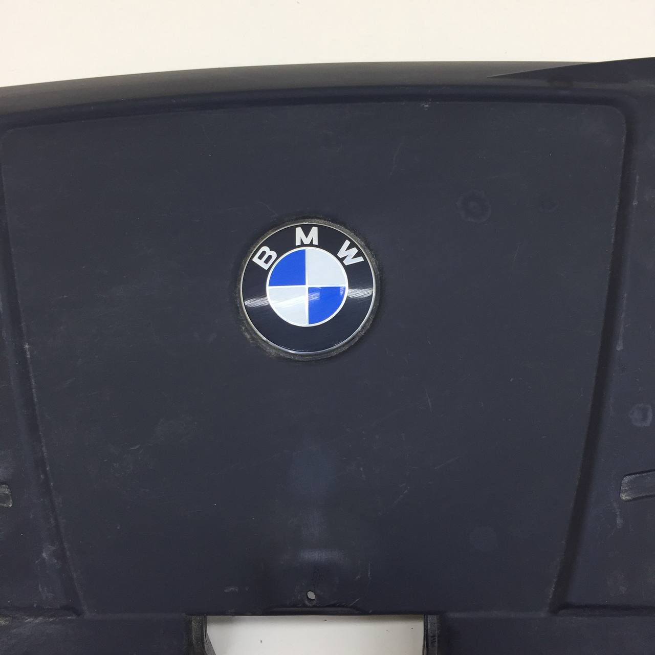 Крышка двигателя декоративная BMW 3-series E90/E91 2005-2011