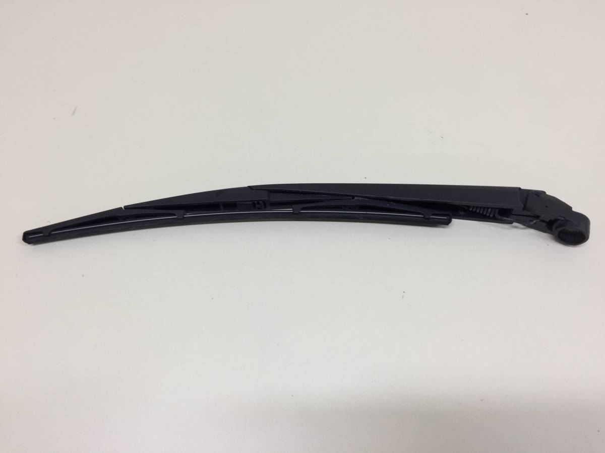 Поводок стеклоочистителя задний Mazda Mazda 3 (BL) 2009-2013