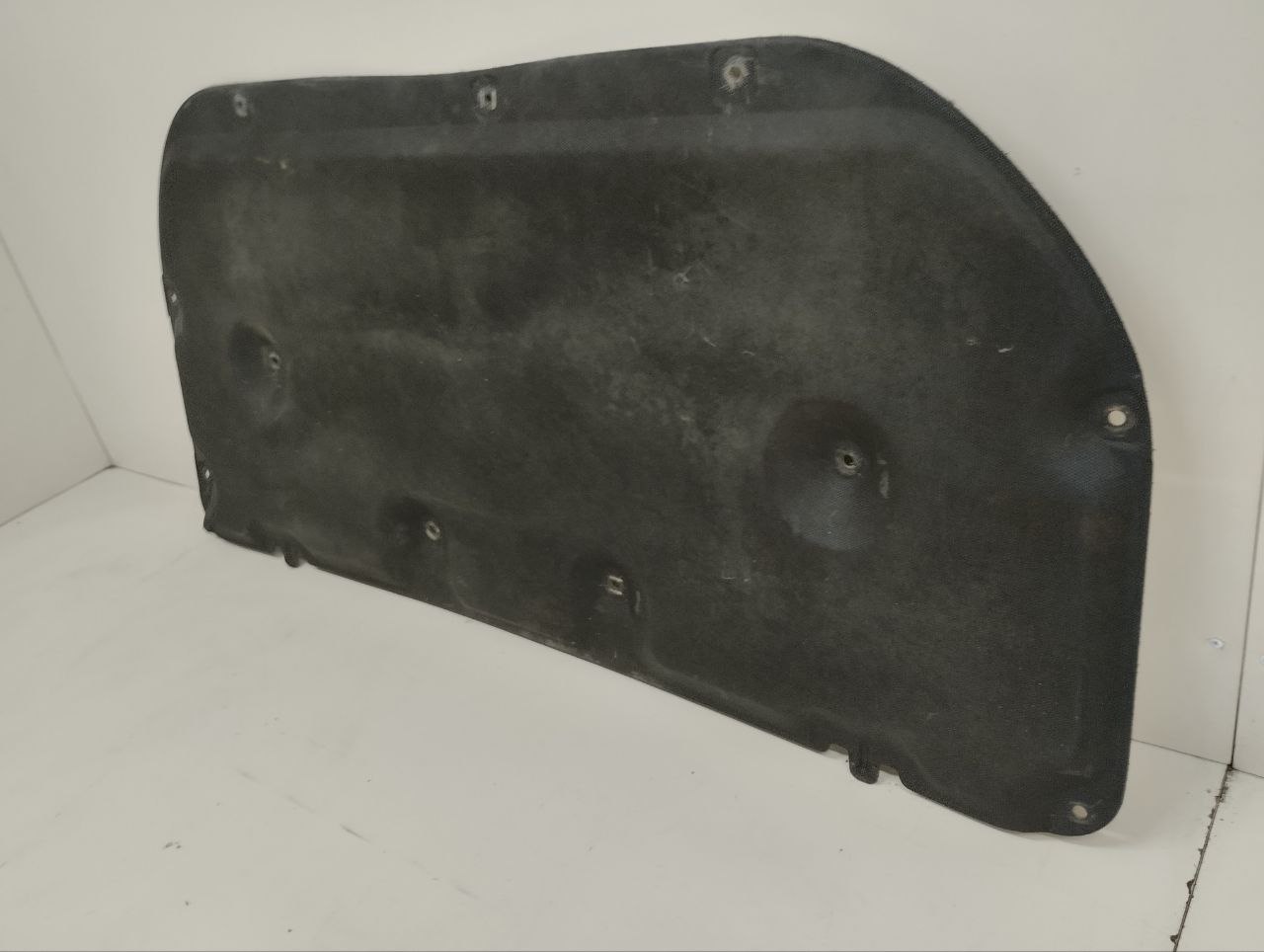 Шумоизоляция капота Toyota Land Cruiser Prado (J150) 2009-2022 Шумоизоляция капота Toyota Land Cruiser Prado (J150) 2009-2022