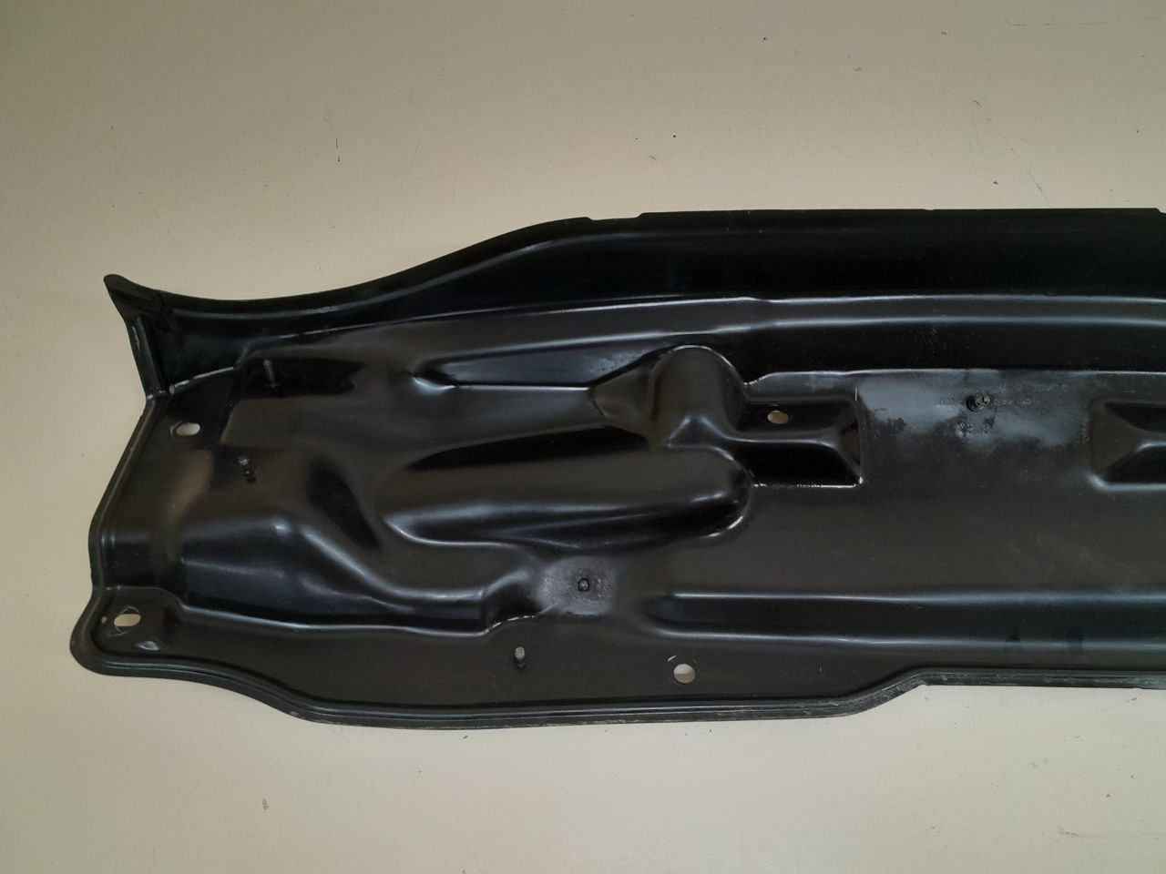 Водосток Volkswagen Polo (MK5) 2011-2020