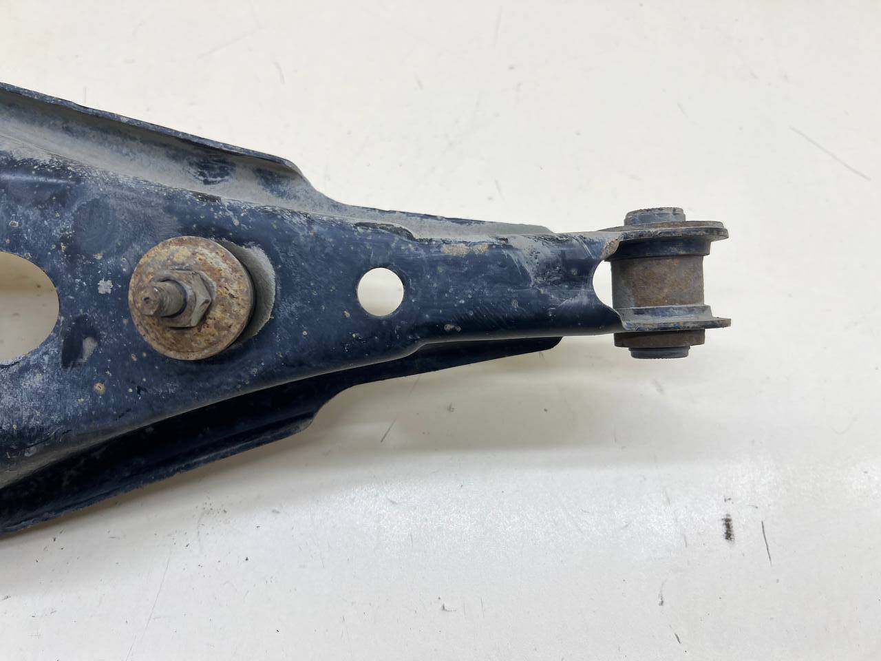 Рычаг задний поперечный Toyota Rav 4 (XA40) 2013-2019