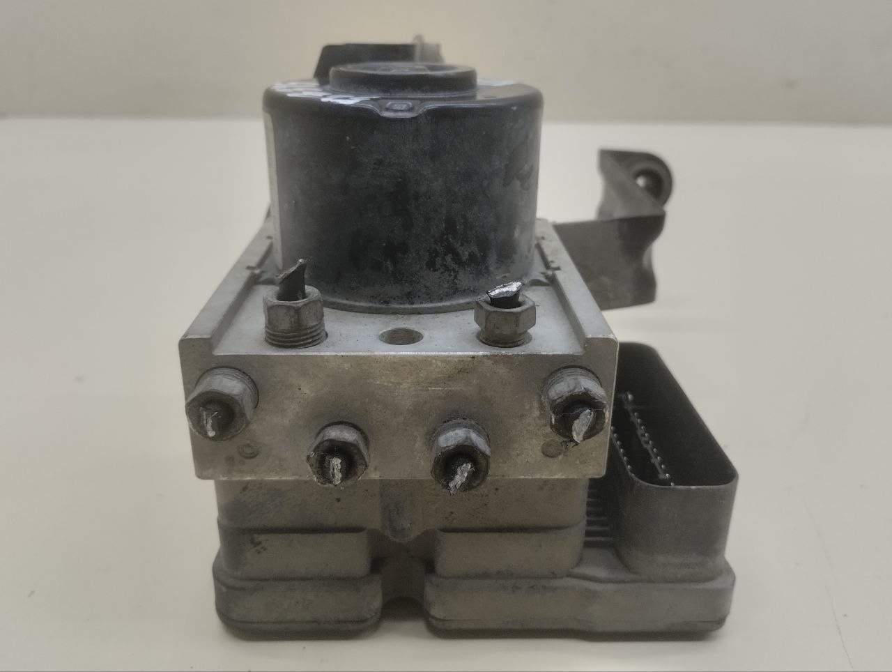 Блок ABS (насос) Ford Focus 2 (DA) 2005-2008