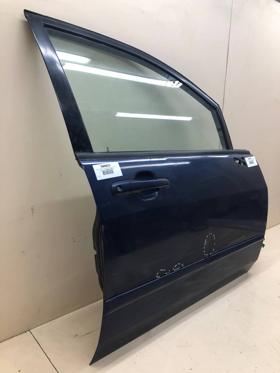 Дверь передняя правая Suzuki Liana 2001-2007 Дверь передняя правая Suzuki Liana 2001-2007