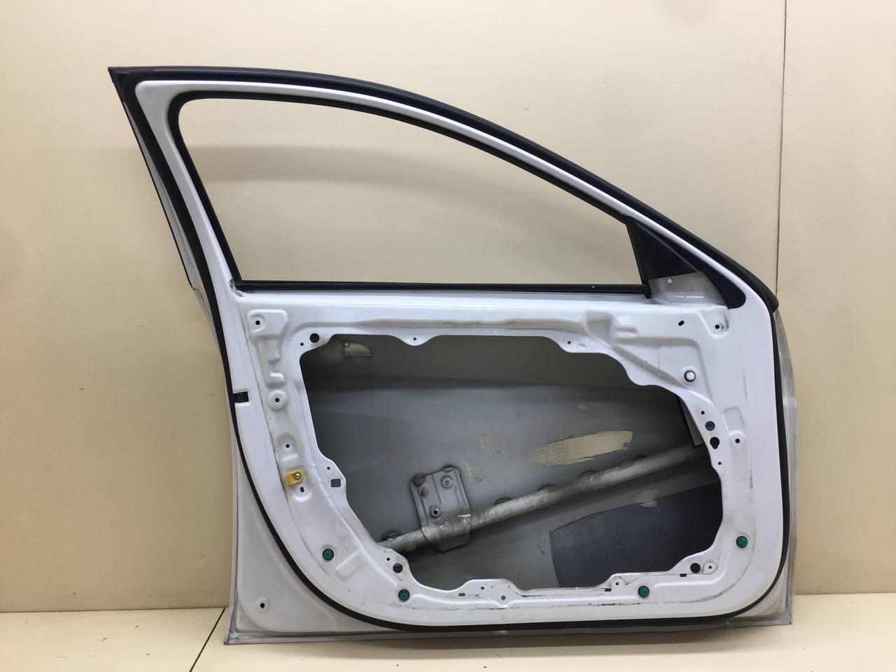 Дверь передняя левая Hyundai Elantra (CN7) 2020> Дверь передняя левая Hyundai Elantra (CN7) 2020>
