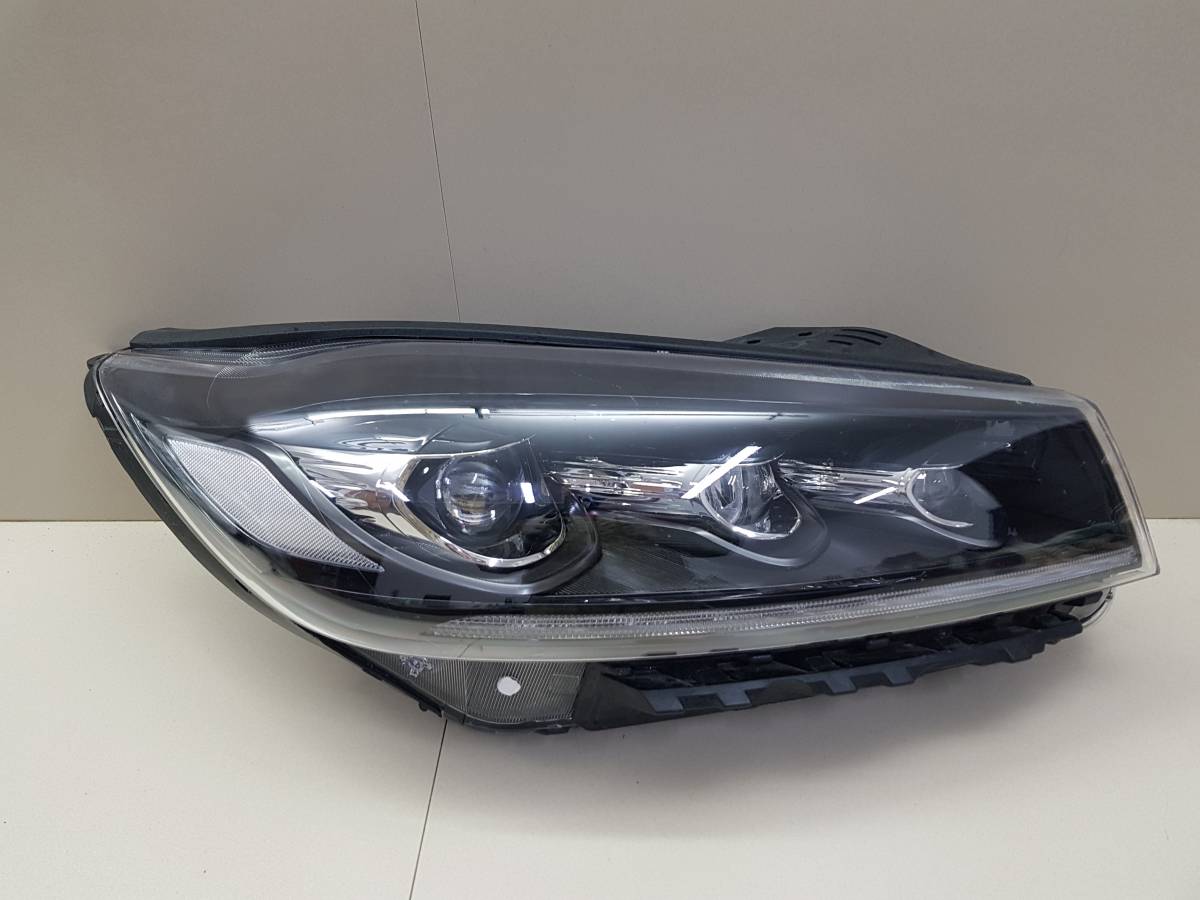 Фара правая Kia Sorento (UM) 2015>