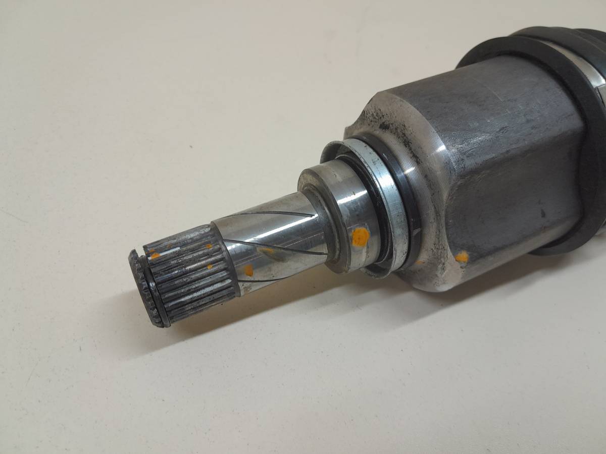 Полуось передняя правая Renault Sandero 2009-2014 Полуось передняя правая Renault Sandero 2009-2014