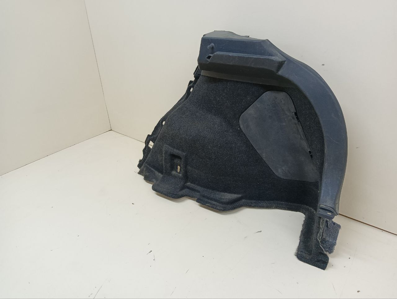Обшивка багажника Toyota Auris (E150) 2006-2012