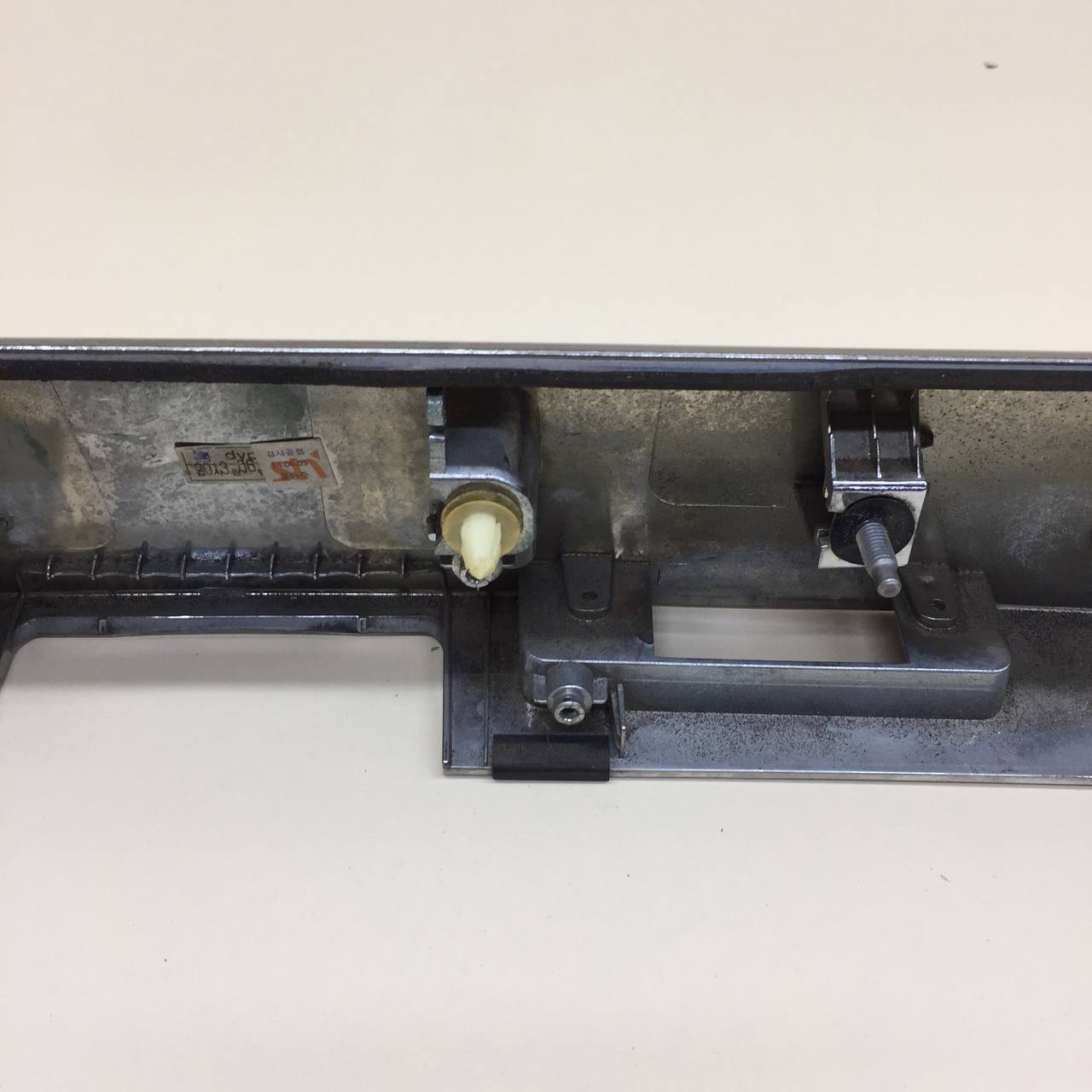 Накладка крышки багажника Chevrolet Orlando (J309) 2011-2015