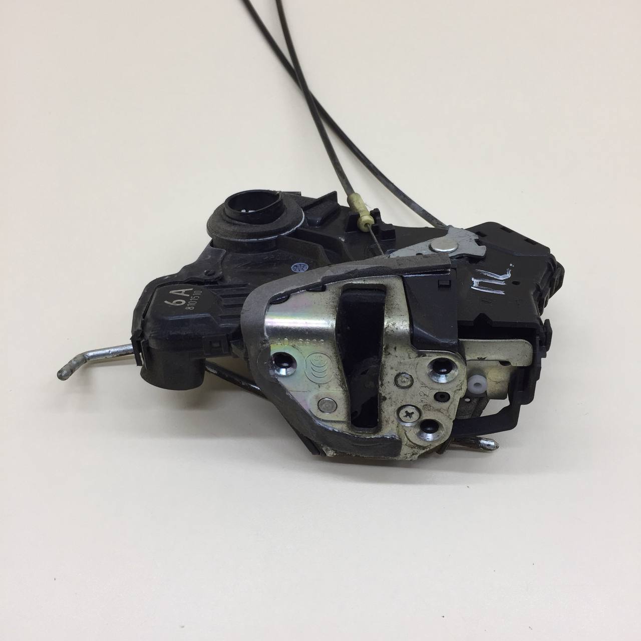 Замок двери передней левой Toyota Rav 4 (A30) 2006-2013 Замок двери передней левой Toyota Rav 4 (A30) 2006-2013