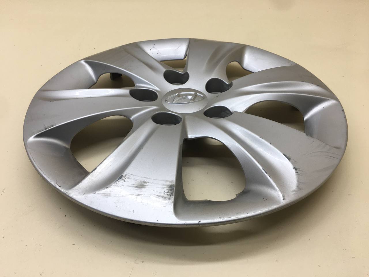 Колпак декоративный Hyundai Elantra (MD) 2011-2016