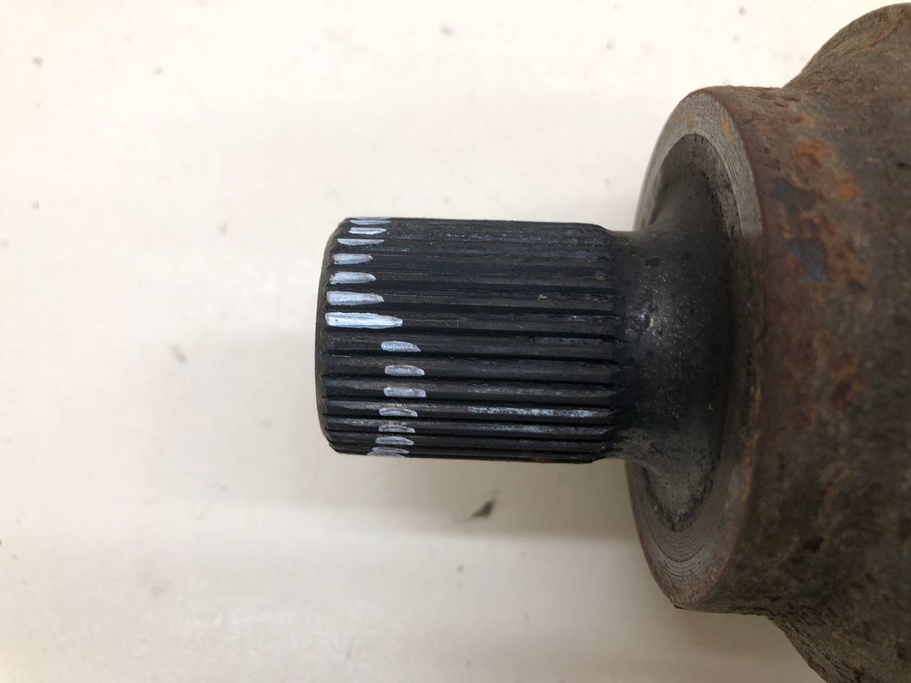 Полуось задняя левая Volkswagen Tiguan (5N1) 2007-2011 Полуось задняя левая Volkswagen Tiguan (5N1) 2007-2011