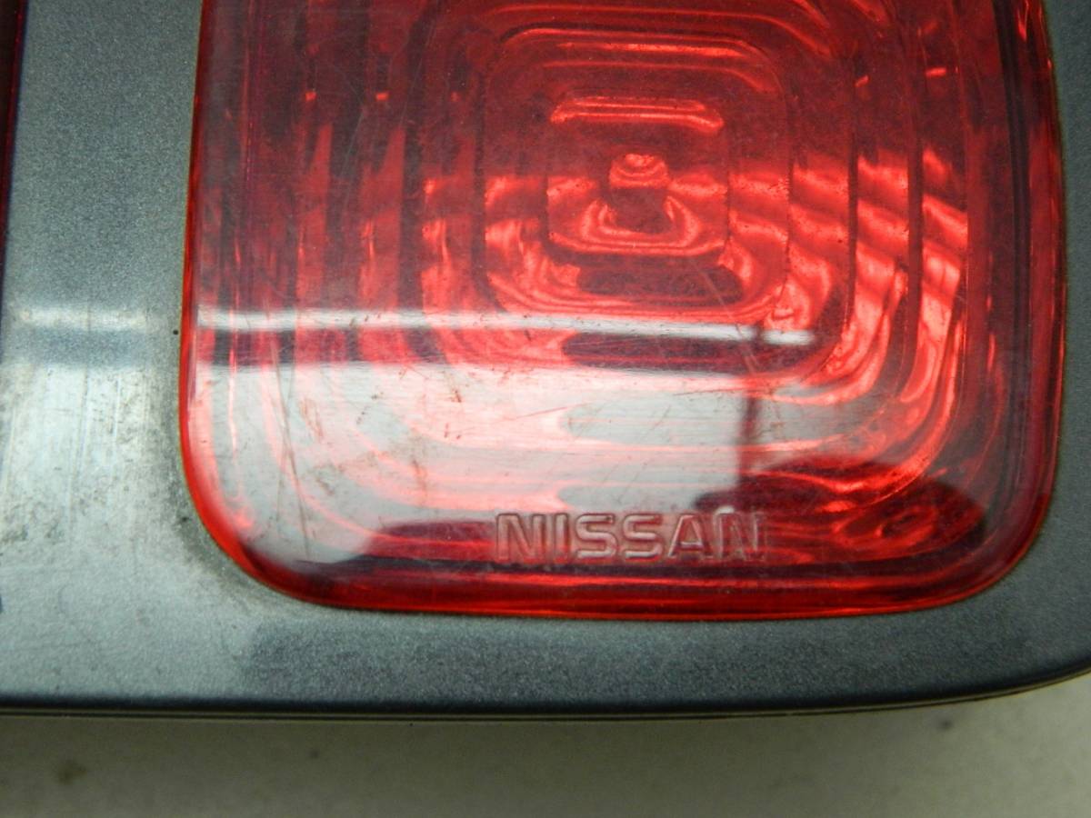 Фонарь задний правый Nissan Cube (Z11) 2002-2008