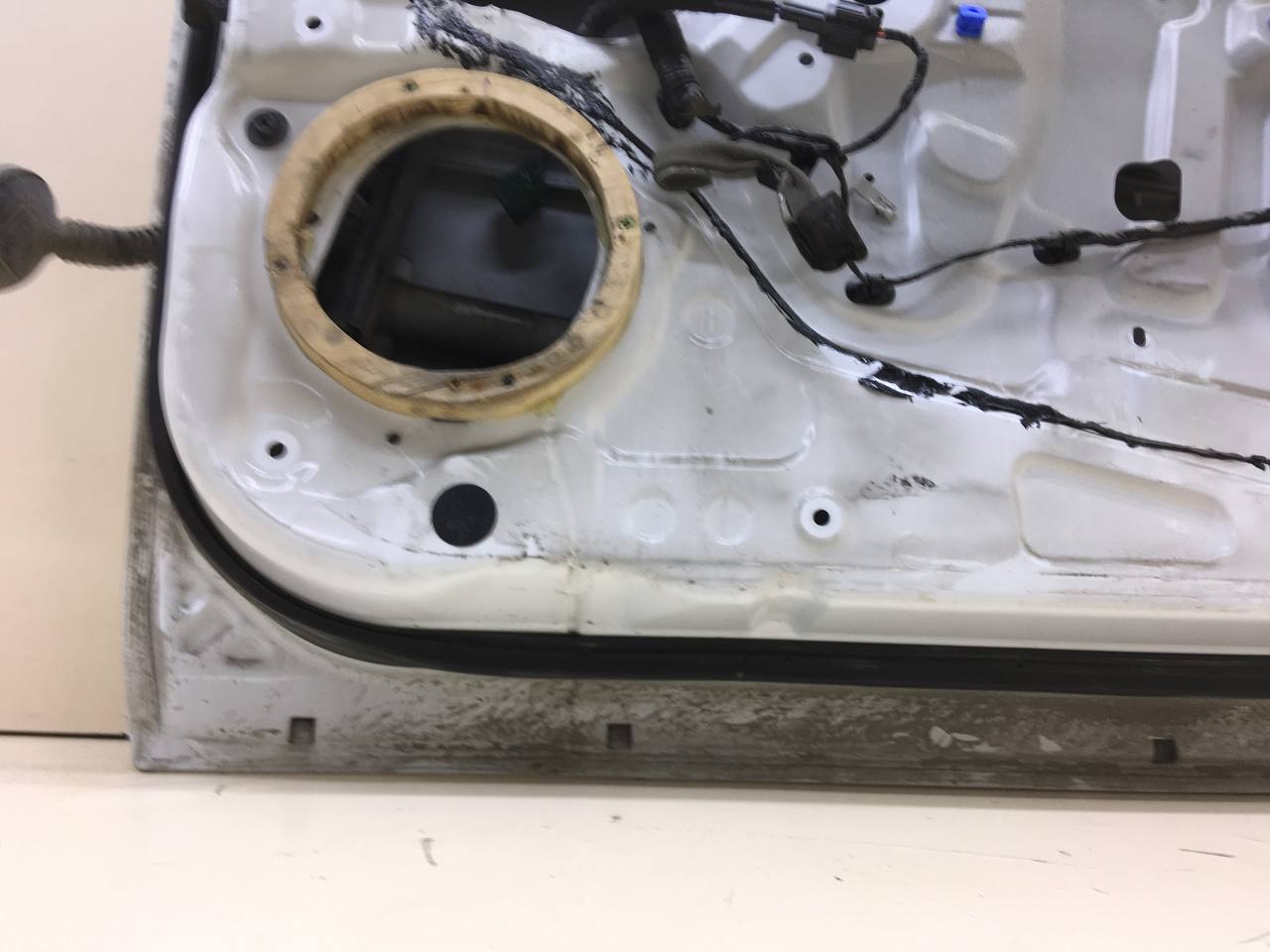 Дверь передняя правая Nissan Almera 3 (G11, G15) 2012> Дверь передняя правая Nissan Almera 3 (G11, G15) 2012>
