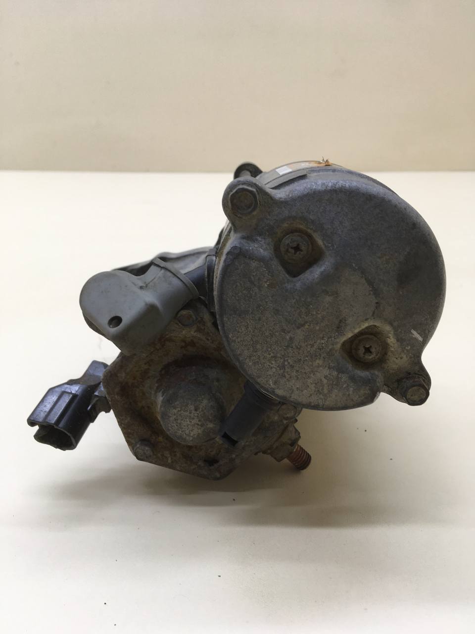 Стартер Toyota Rav 4 (A20) 2000-2005 Стартер Toyota Rav 4 (A20) 2000-2005
