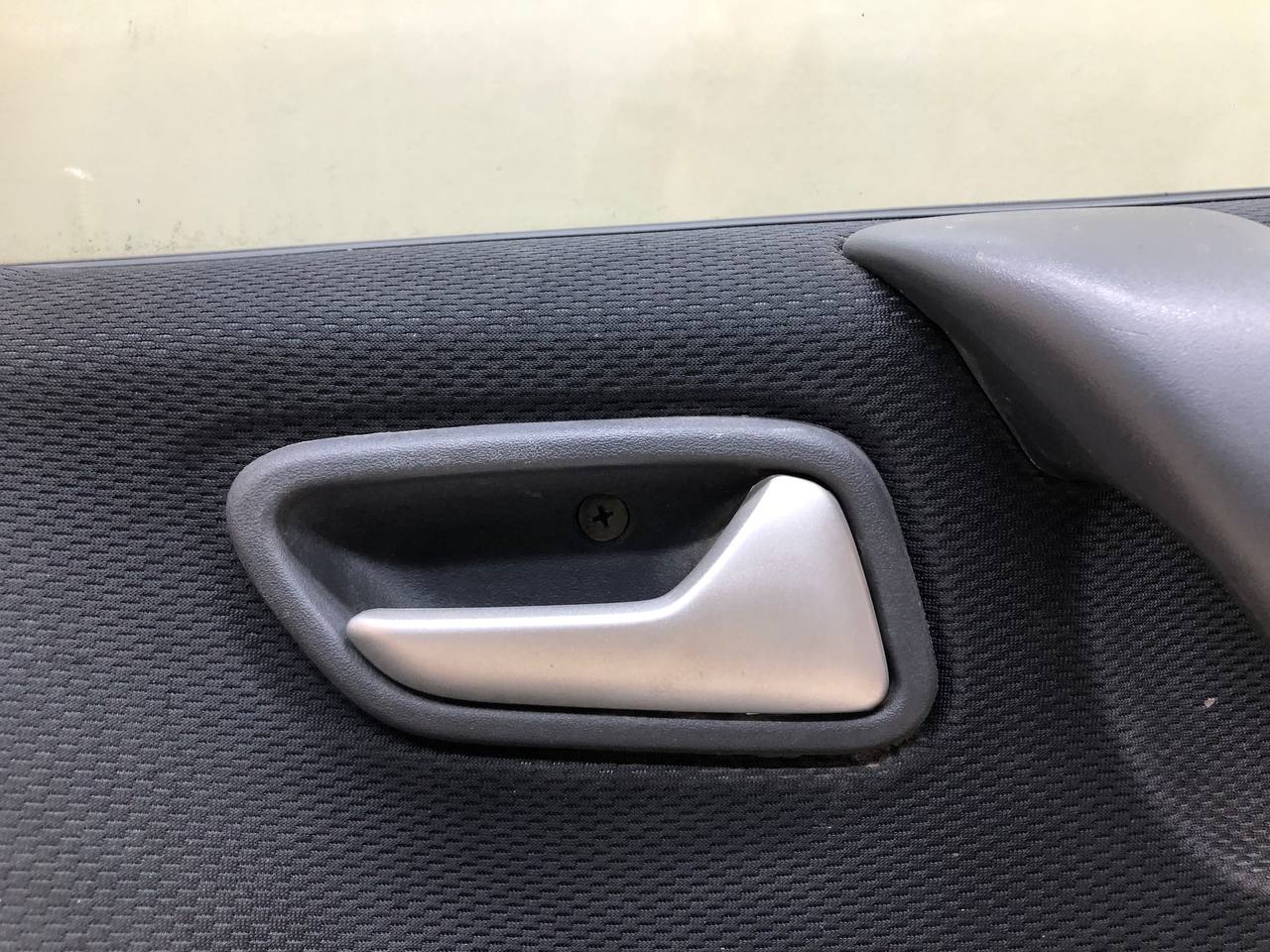 Дверь задняя правая Suzuki Liana 2001-2007 Дверь задняя правая Suzuki Liana 2001-2007
