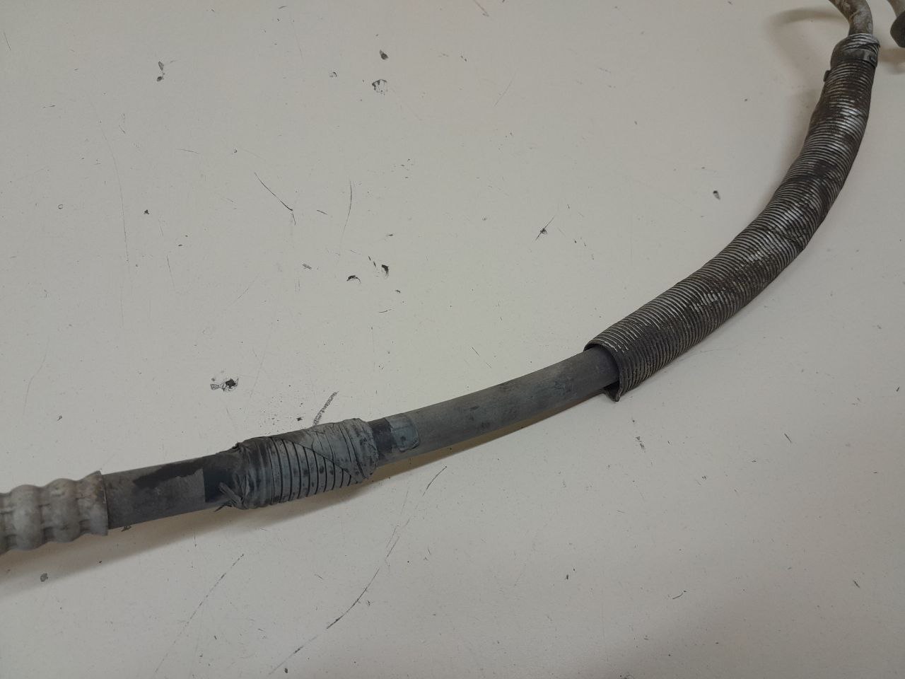 Трубка кондиционера Chevrolet Aveo T250 2005-2011