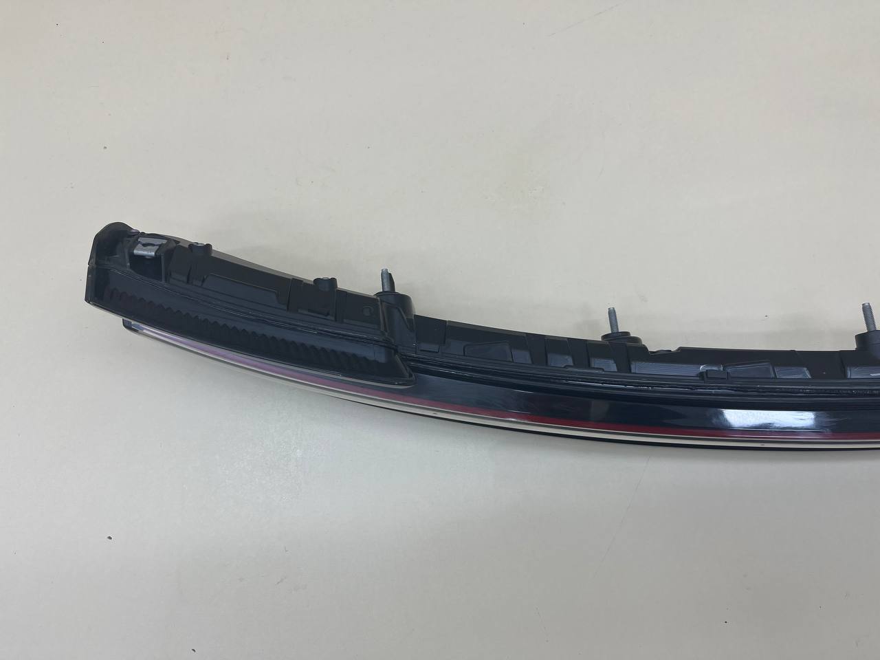 Фонарь задний (стоп сигнал) Changan UNI-K 2020>